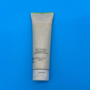 Beekman 1802 Milk Scrub Oat & Goat Milk Exfoliating Facial Cleanser Tube